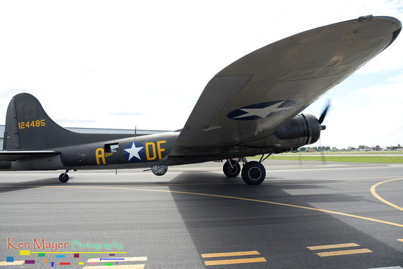 Hayward Air Show B-17 _6101082