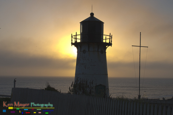 Montero Lighthouse in Fog at Sunset_HDR6